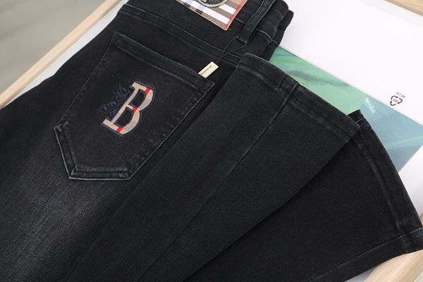 ブランドジーンズ全体デザイン